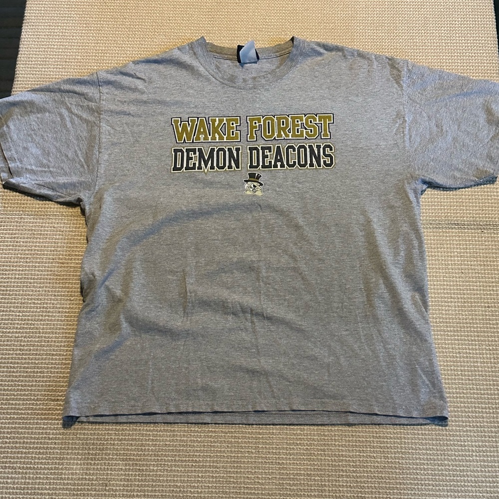 Wake Forest Demon Deacons Light Gray SS T-shirt By A/S Sports Size Xl?